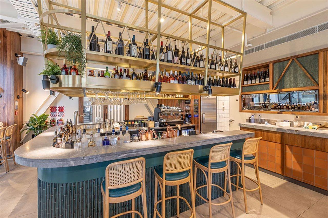 ซูดิมา ไครสต์เชิร์ช ซิตี้ Hotel ภายนอก รูปภาพ The bar at the restaurant