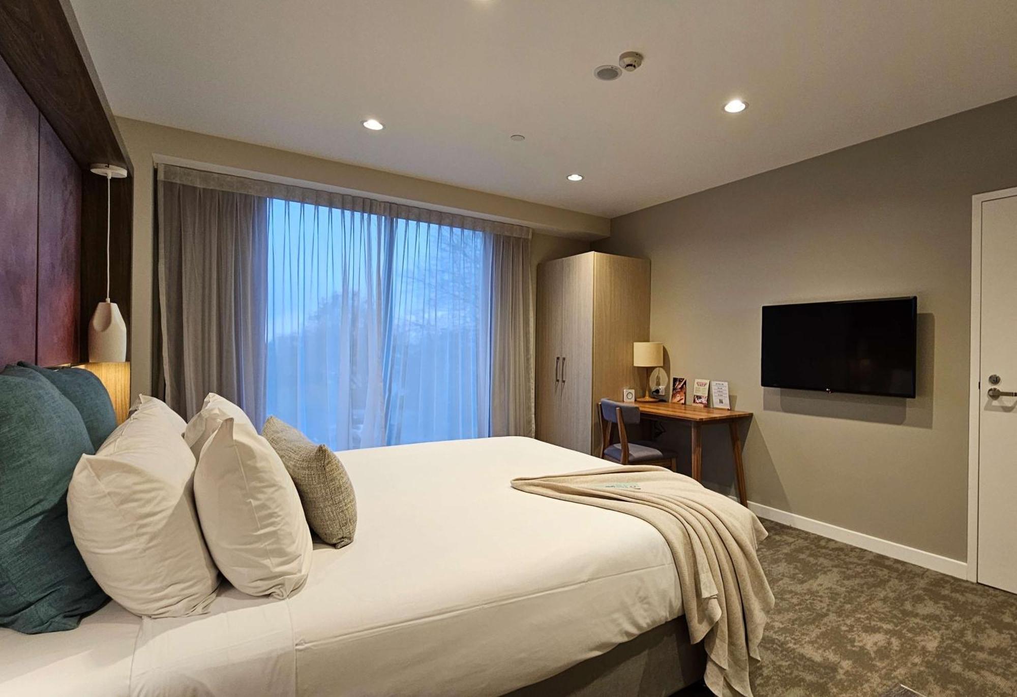 ซูดิมา ไครสต์เชิร์ช ซิตี้ Hotel ภายนอก รูปภาพ A bedroom at the hotel